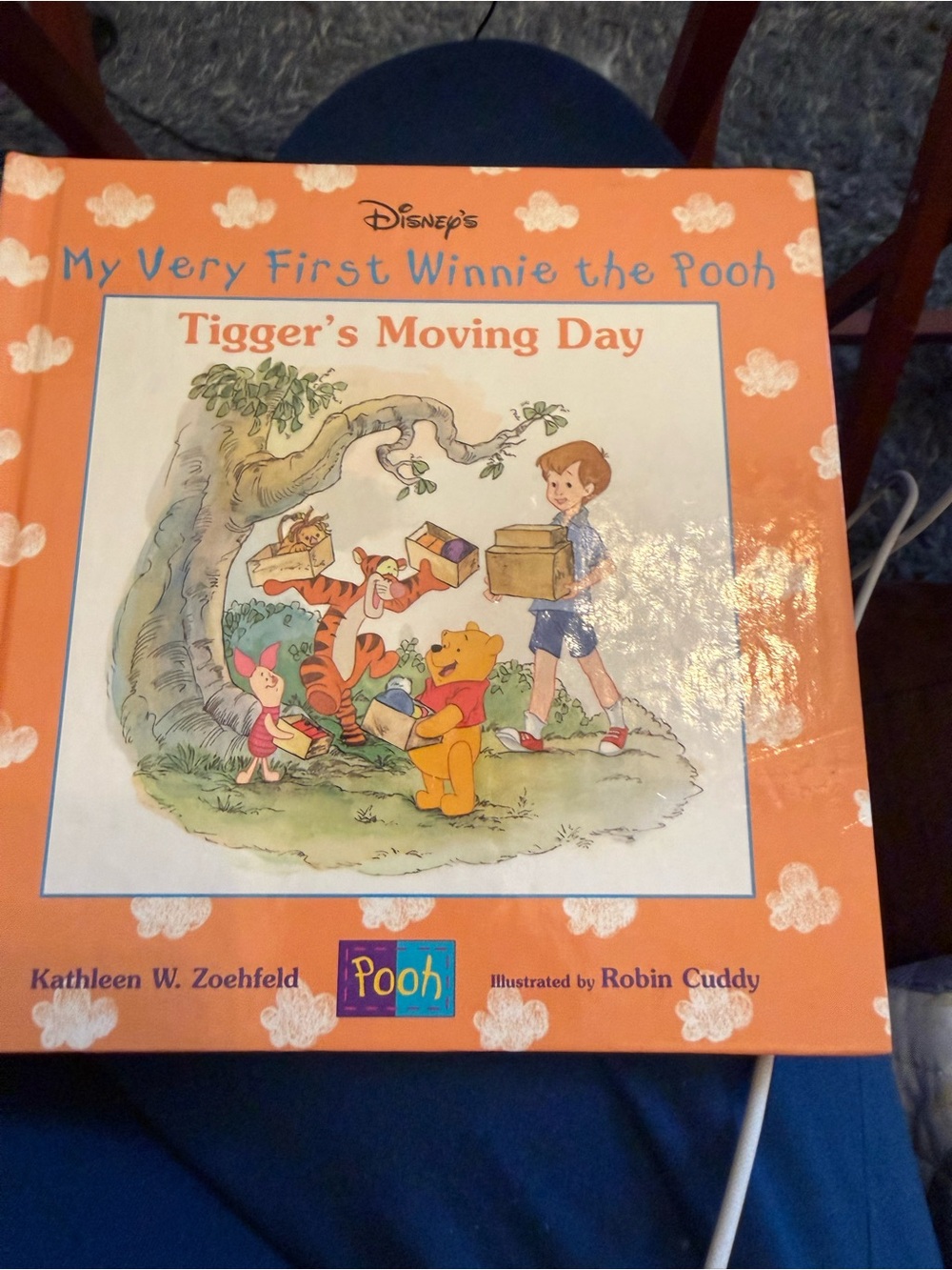 Children’s Hardcover Book Winnie the Pooh: Tigger's Moving Day